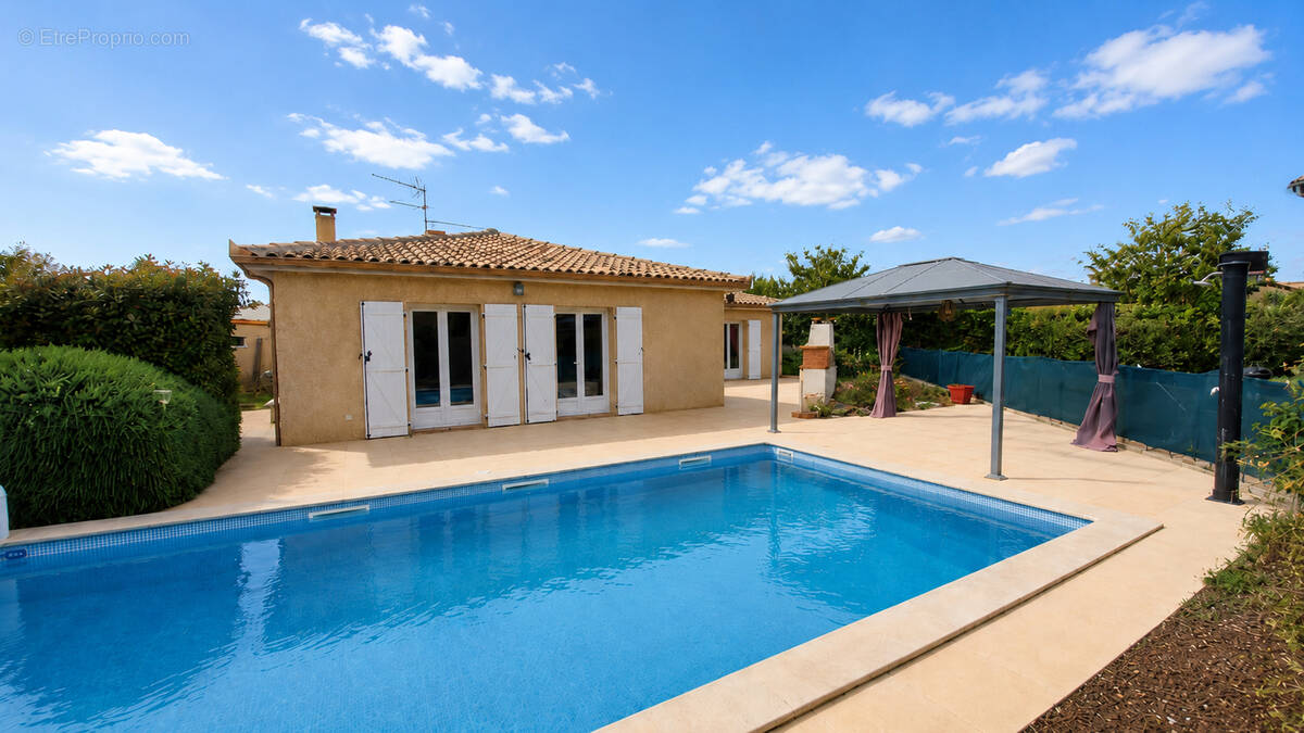 Maison à FROUZINS