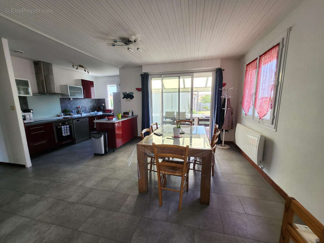 Maison à SAINT-HILAIRE-DE-RIEZ