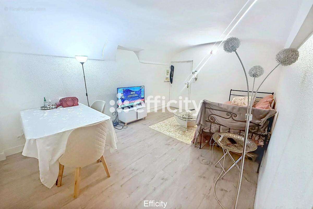 Appartement à LYON-1E