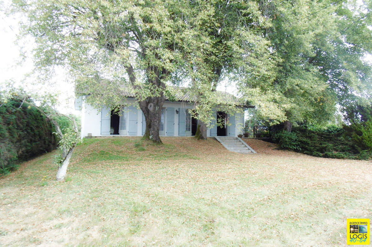 Maison à SAINT-PE-DE-LEREN