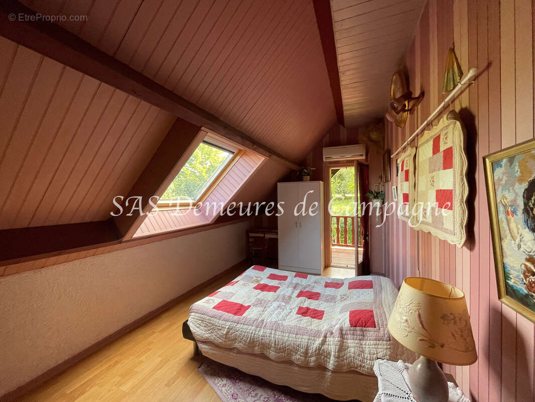 Maison à NEUVY-DEUX-CLOCHERS