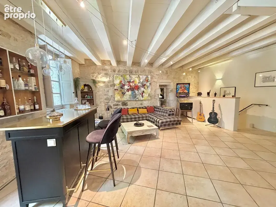 Maison à MONTCUQ