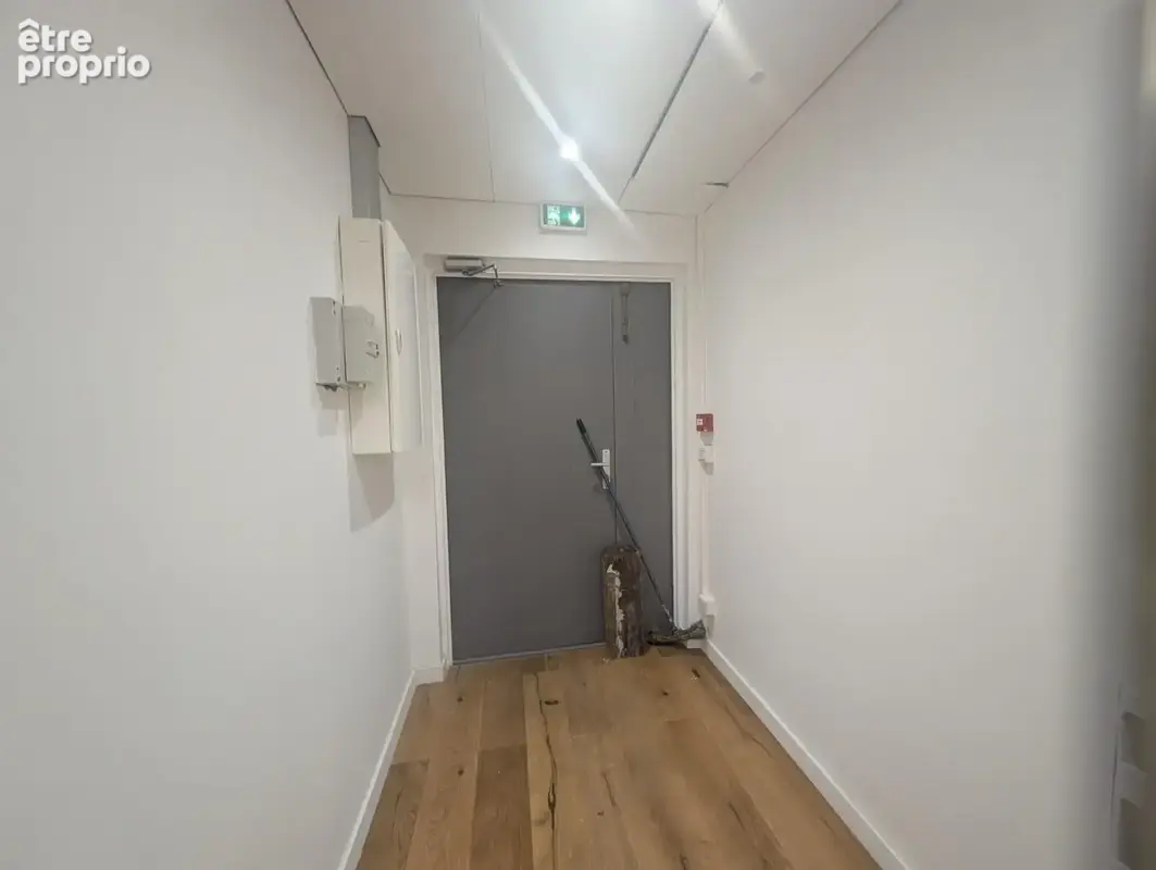 Commerce 78 m² à Paris-13e  - photo 5