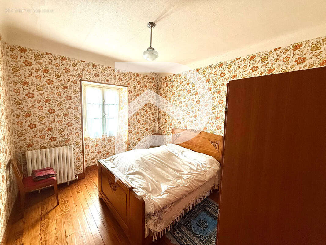 Maison à VIELLESEGURE