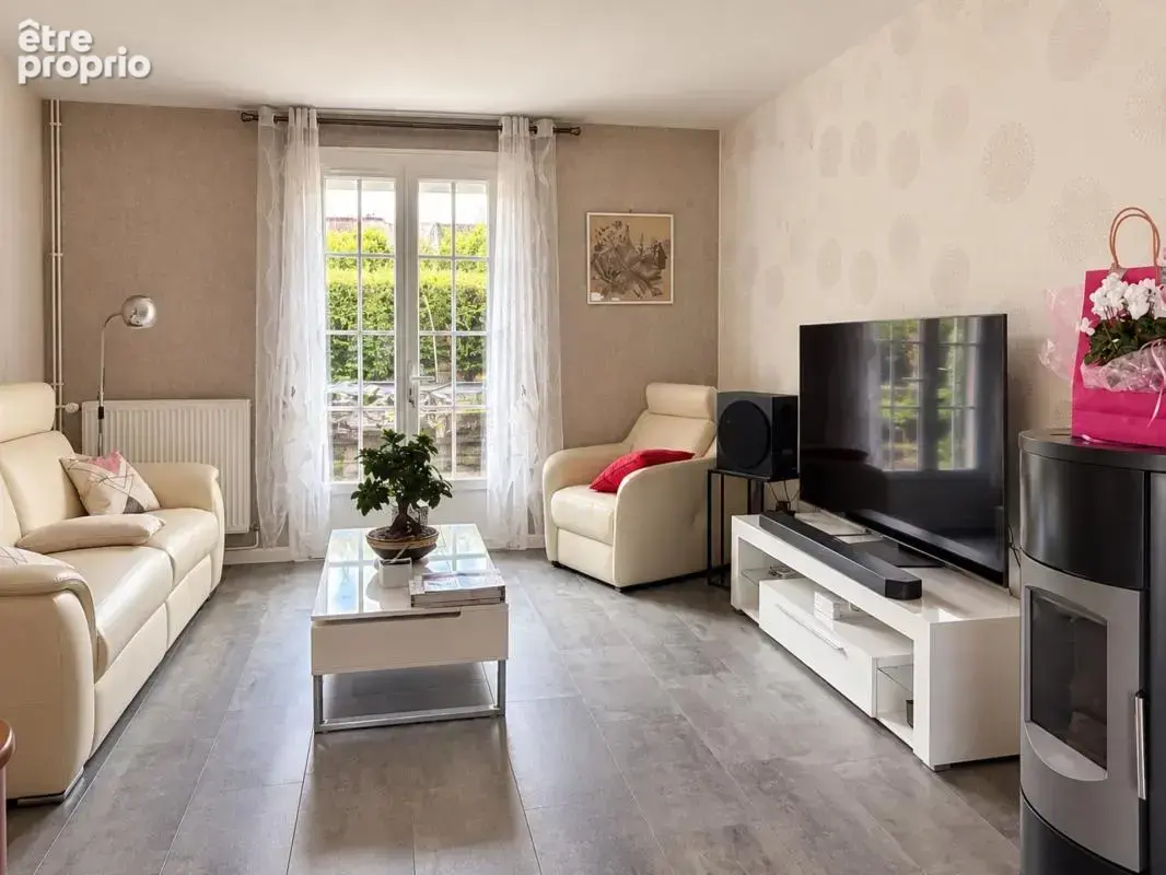 Pavillon individuel de plain pied avec piscine - photo 4