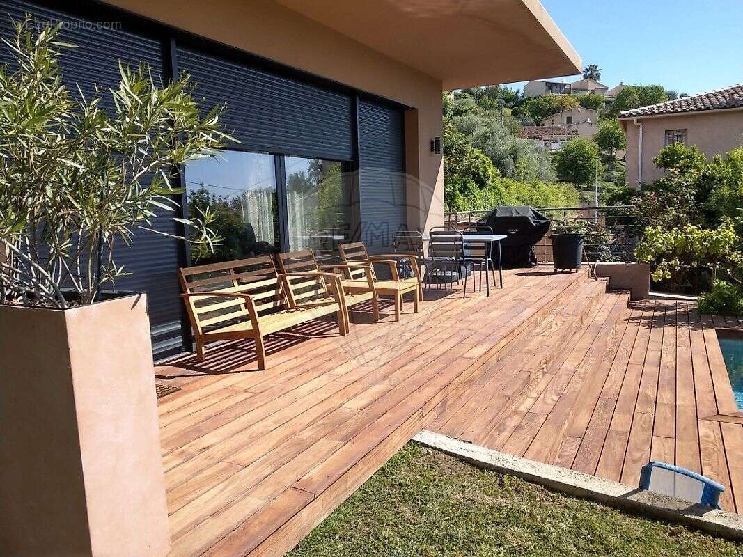 Maison à CAGNES-SUR-MER