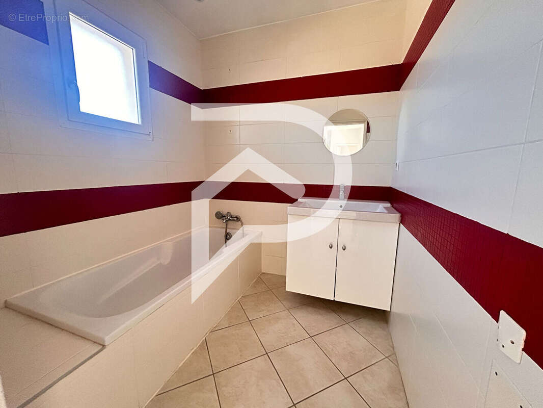 Maison à AIGUES-MORTES