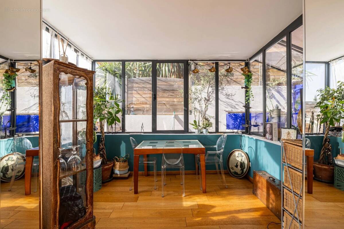 Nice - Franck Pilatte - Magnifique appartement villa avec bassin et garage - photo 24