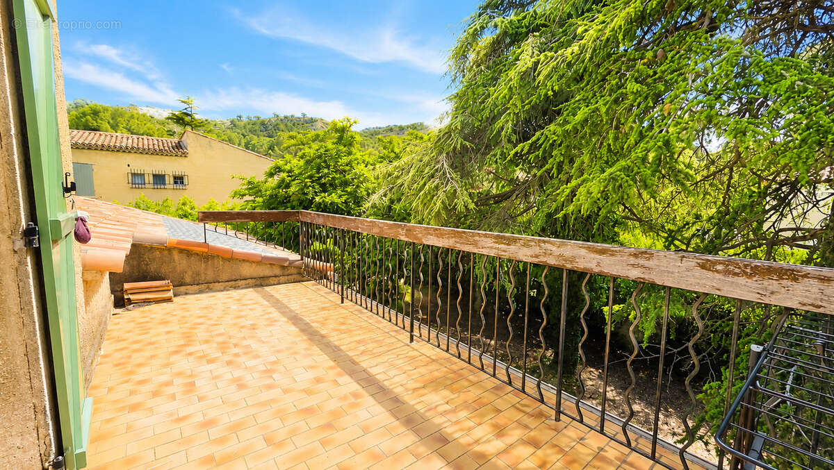 Maison à MARSEILLE-8E