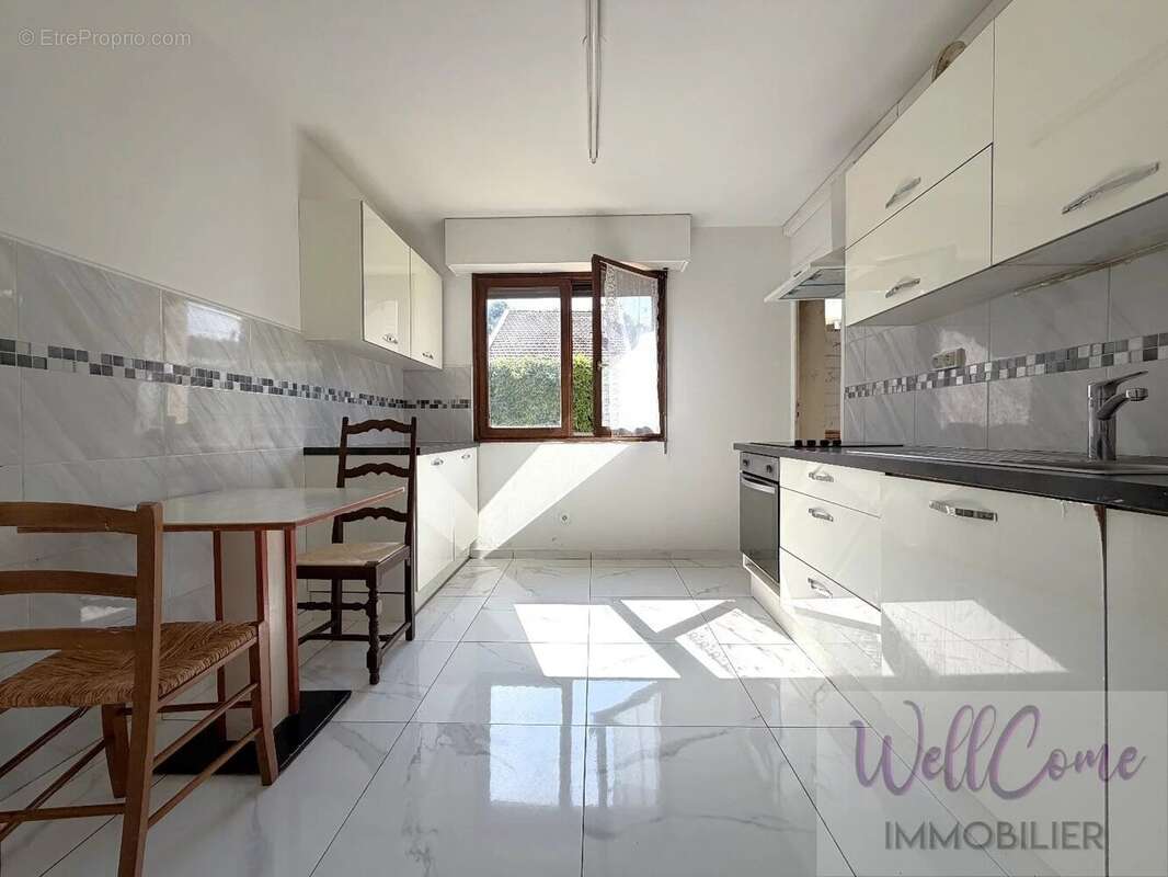 Appartement à AIX-LES-BAINS