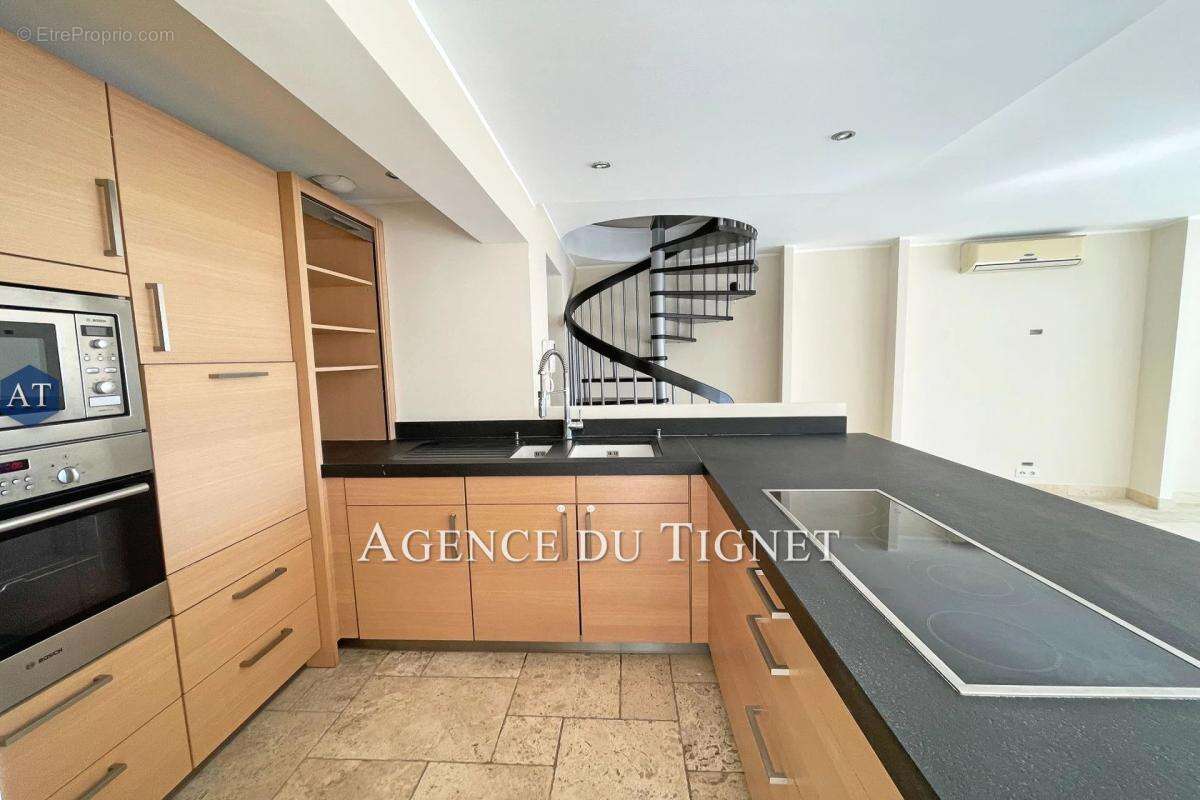 Appartement à GRASSE