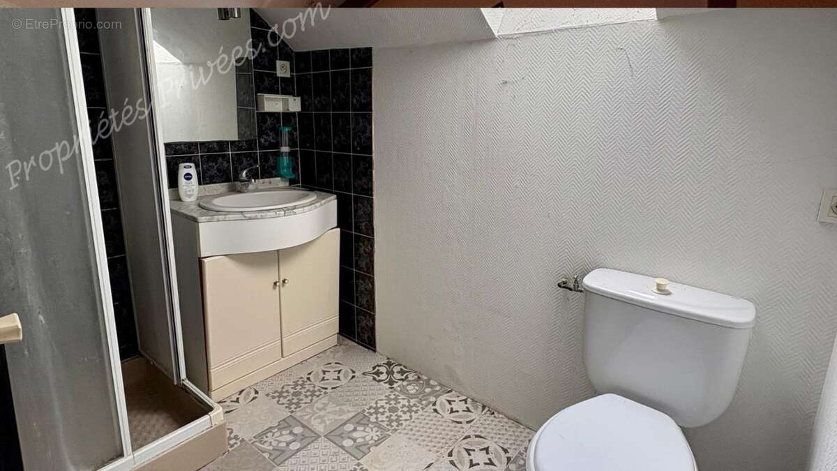 Maison à LES MONTILS