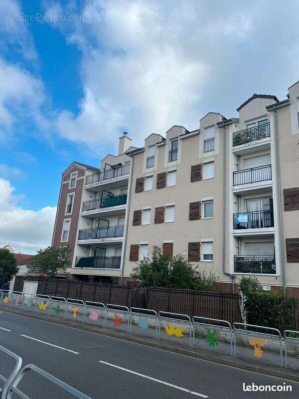 Appartement à QUINCY-SOUS-SENART