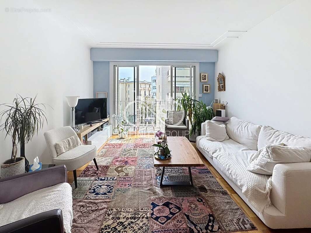 Appartement à LE CANNET