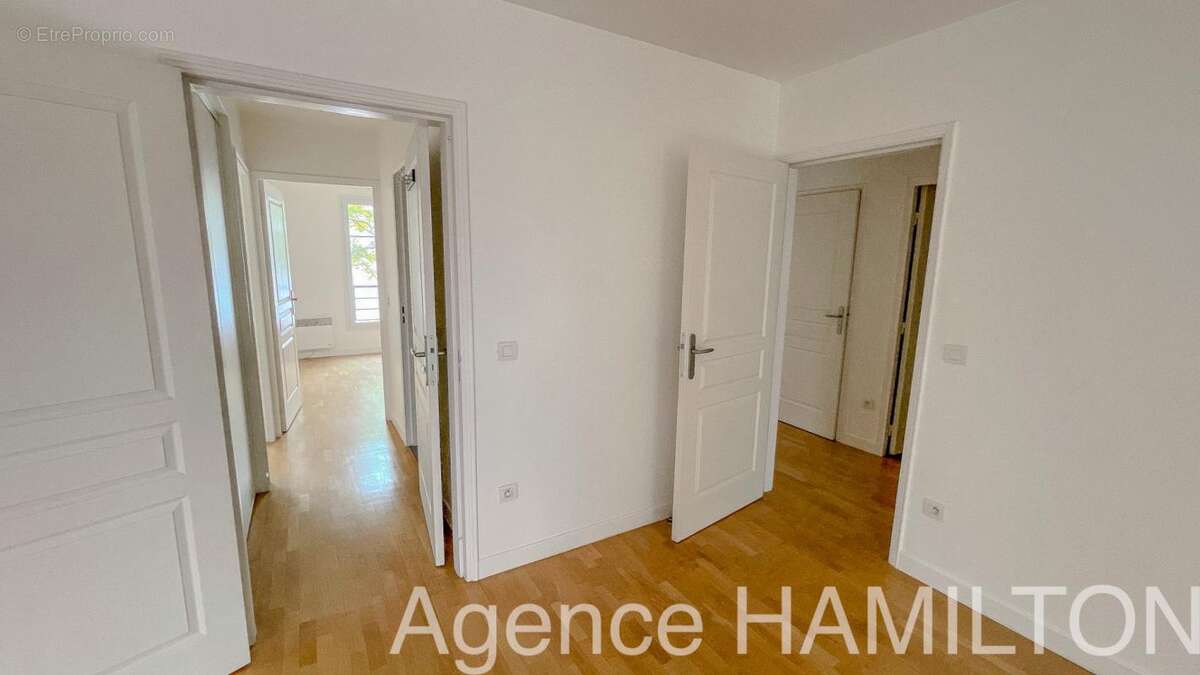 Appartement à GARCHES