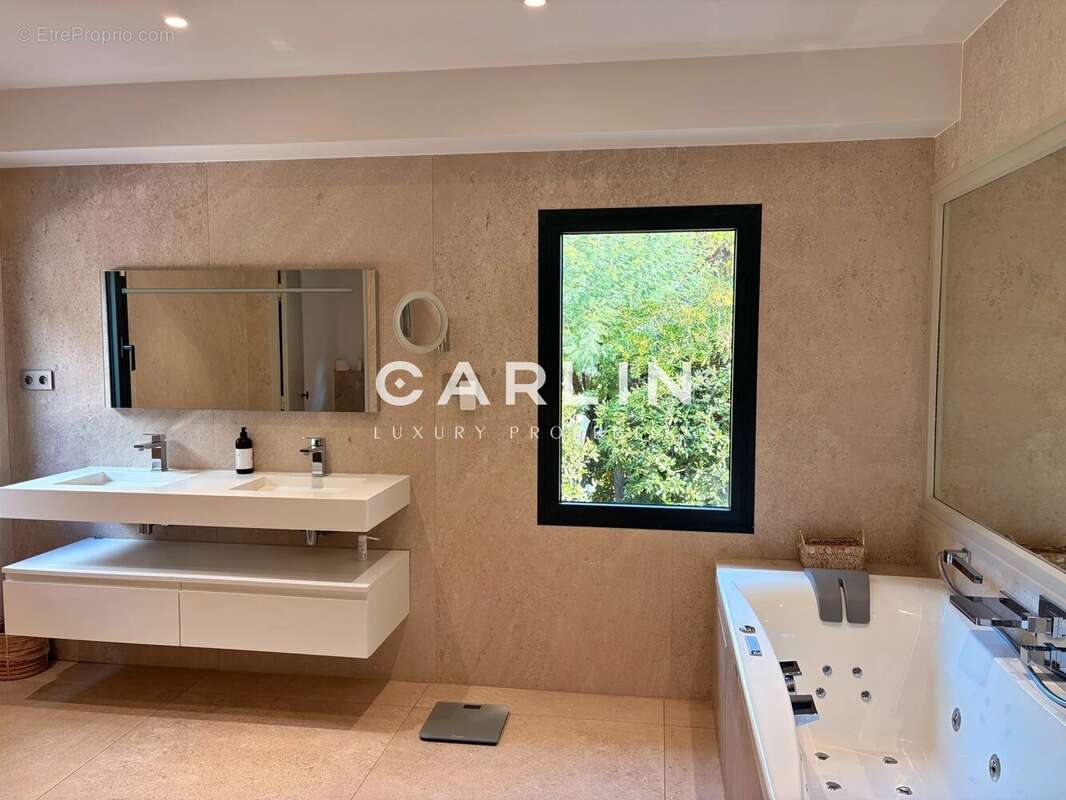 Maison à SAINTE-MAXIME