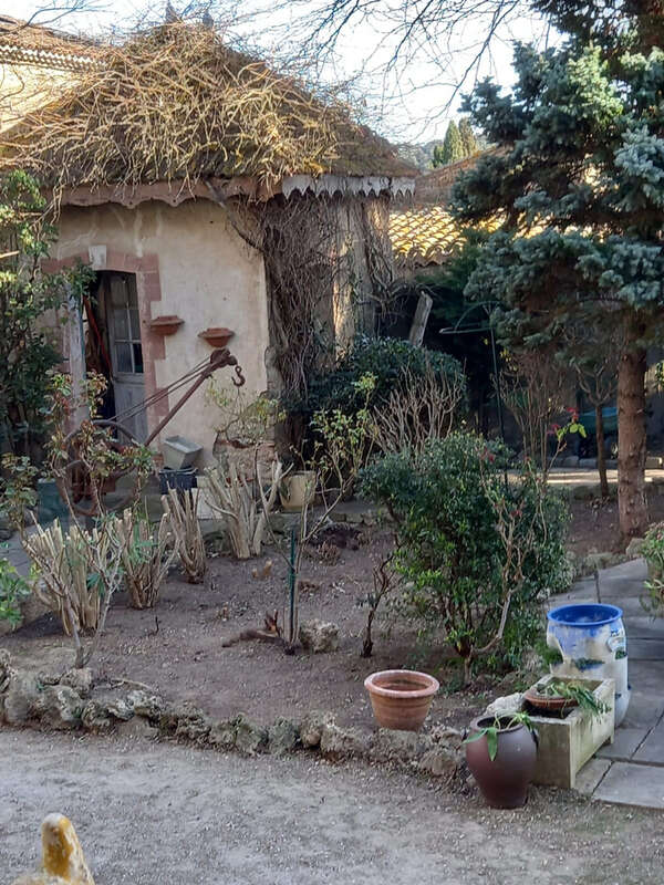 Maison à FONTCOUVERTE