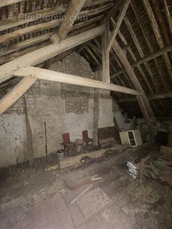 Maison à JULLY-SUR-SARCE