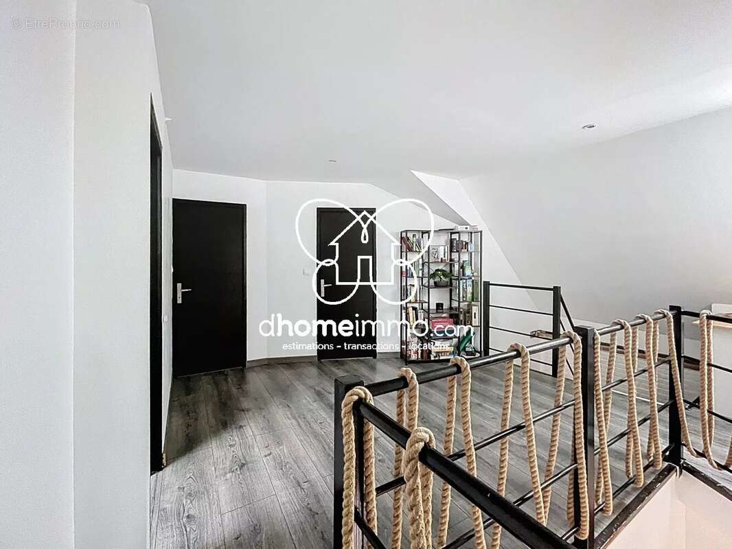 Maison à ROOST-WARENDIN