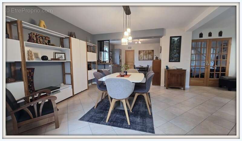 Maison à COURDIMANCHE