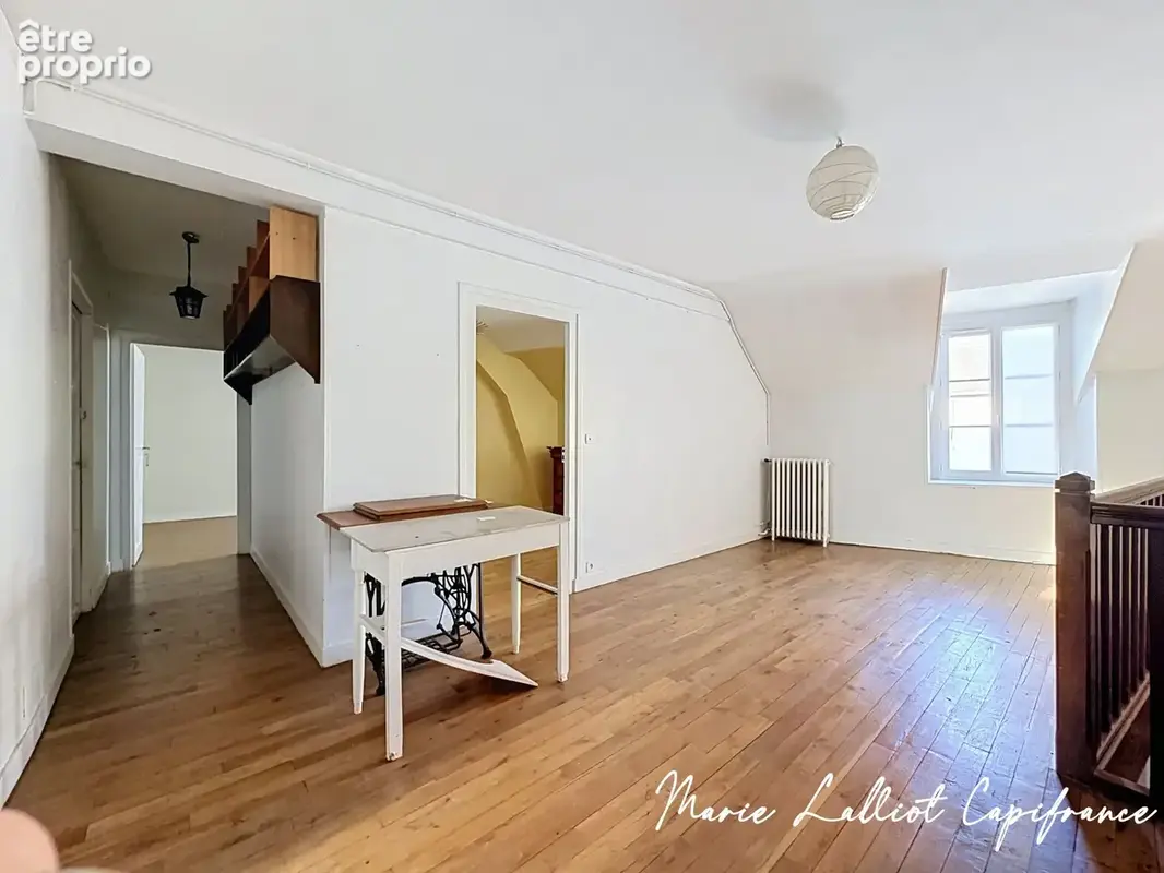 Maison à vendre 9 pièces, Pithiviers Centre, 5 chambres, Petite cour, Logement indépendant - photo 16