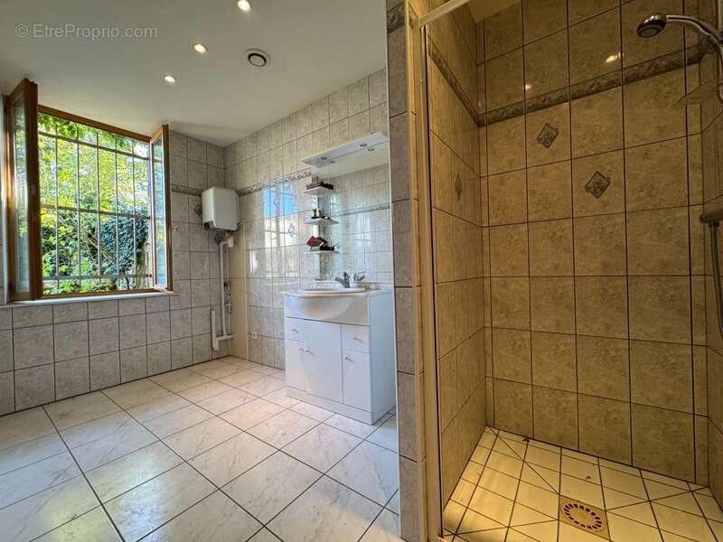 Maison à BLAINVILLE-SUR-L&#039;EAU