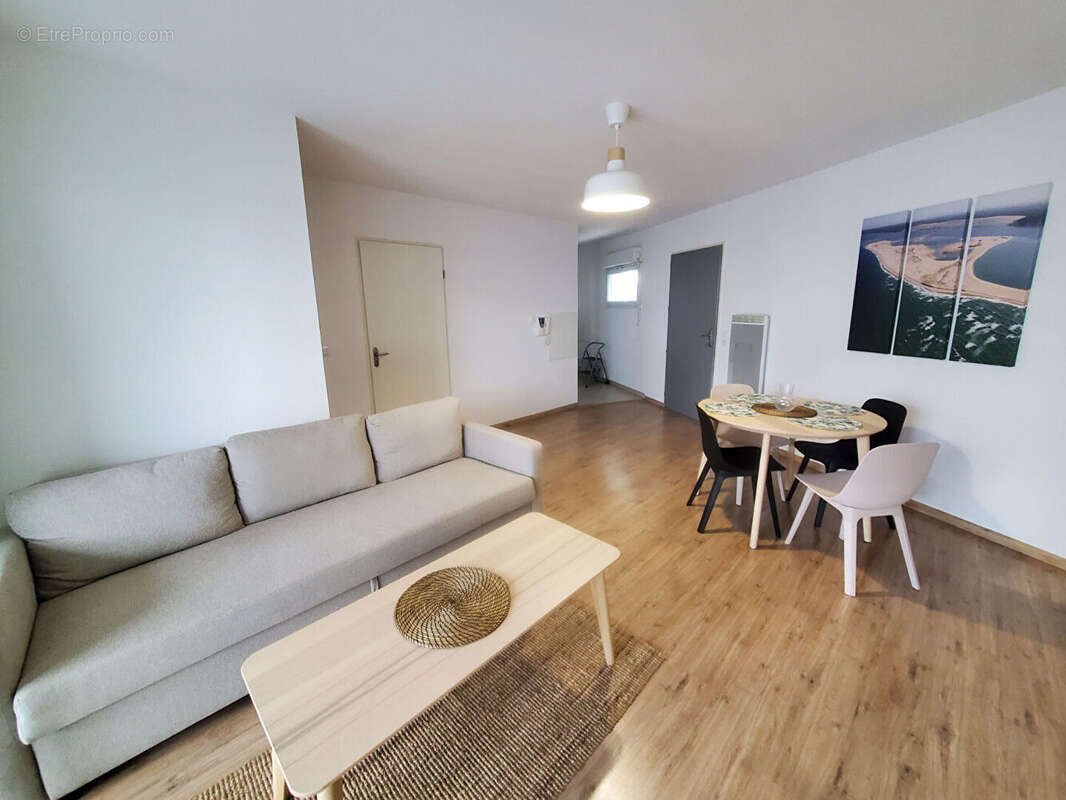 Appartement à BORDEAUX