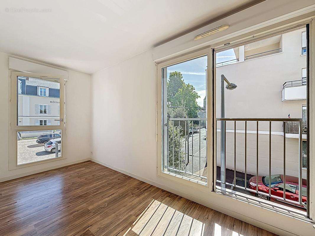 Appartement à SAINT-BRICE-SOUS-FORET