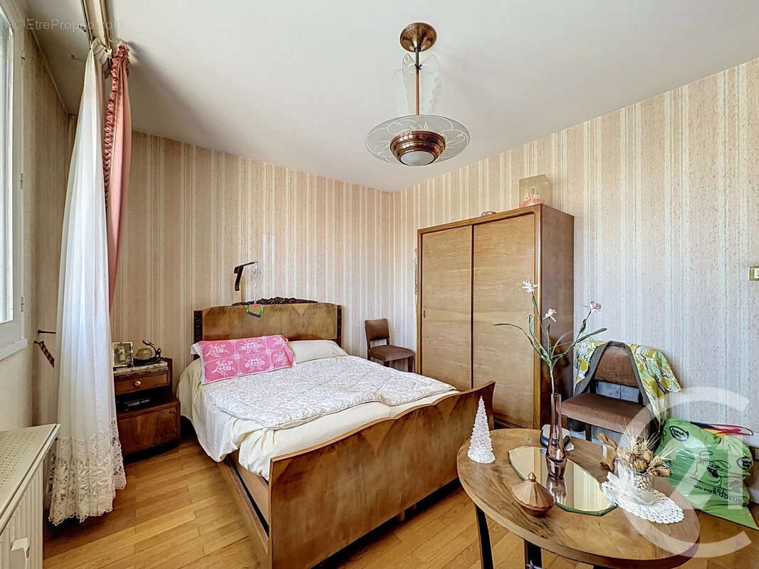 Appartement 66 m² à Venissieux  - photo 9