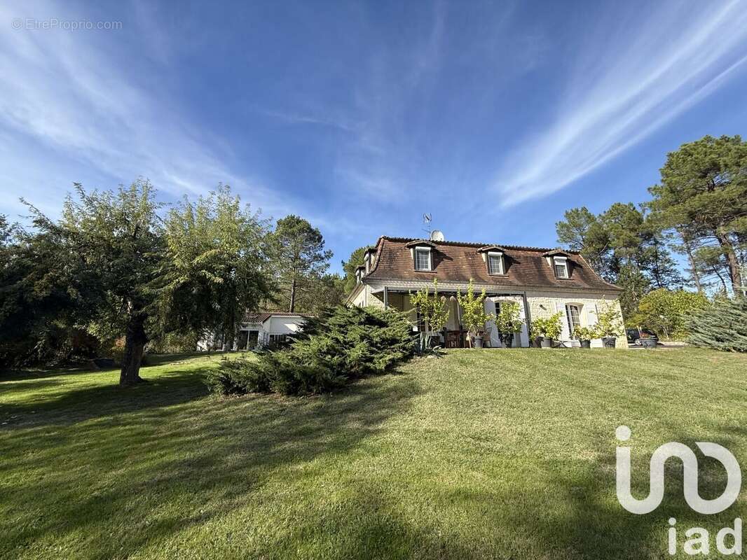 Photo 5 - Maison à LE FLEIX