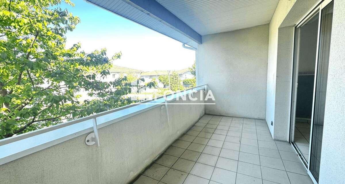 Appartement à MONTUSSAN