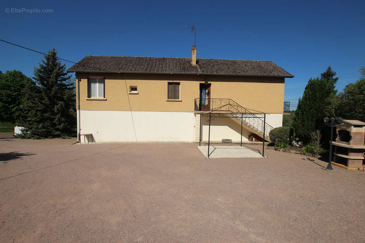 Maison à SAINT-EMILAND