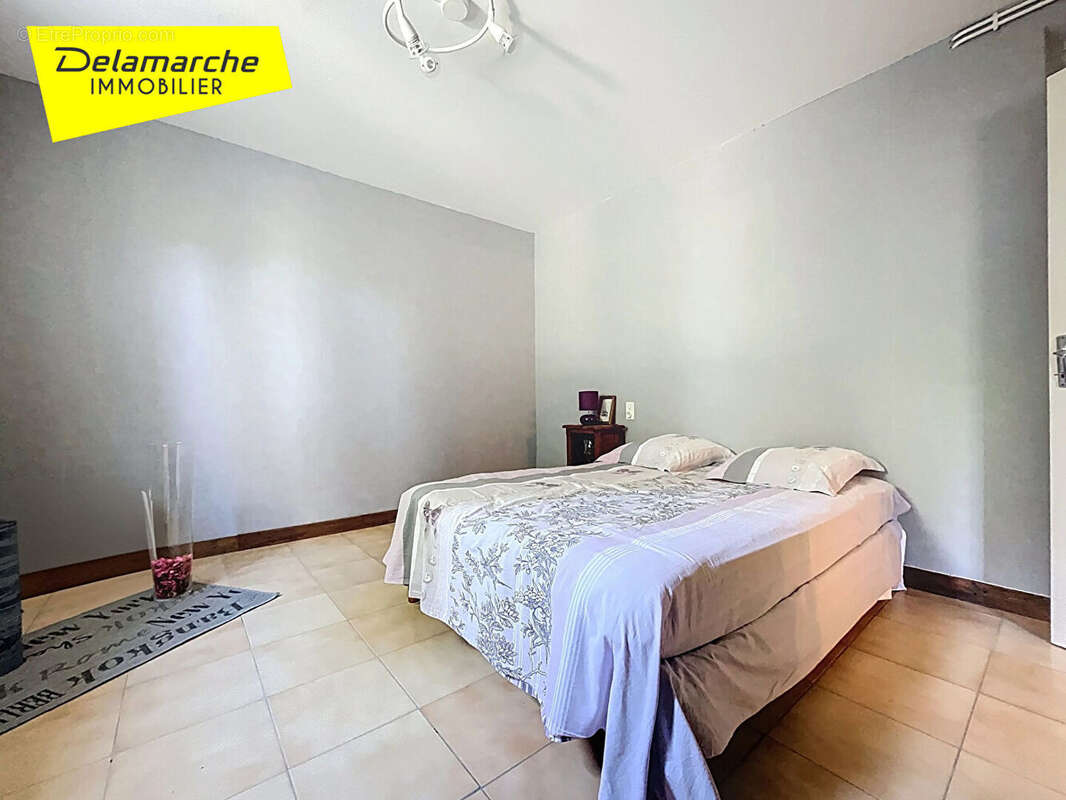 Maison à ISIGNY-LE-BUAT