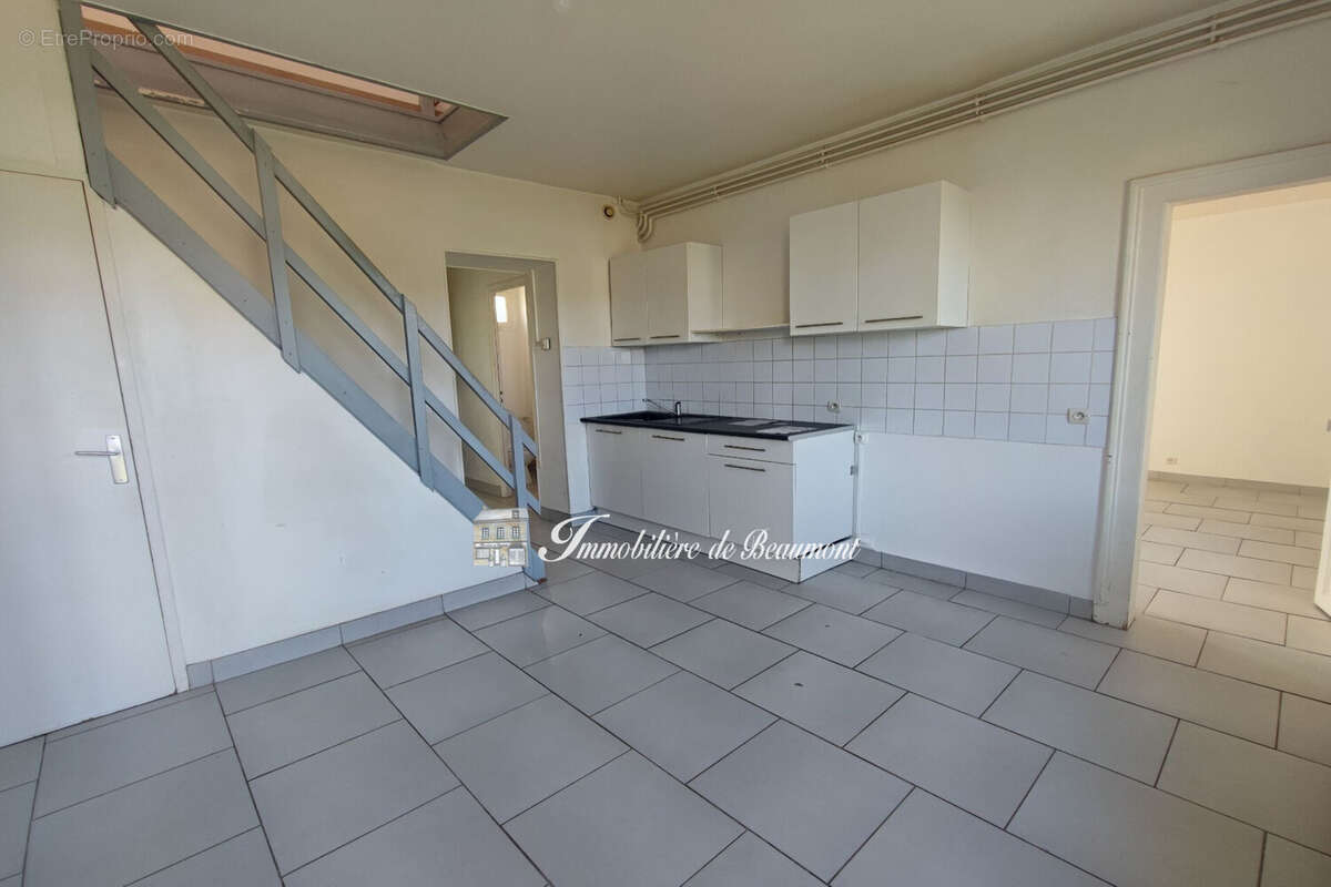 Maison à BEAUMONT-LE-ROGER