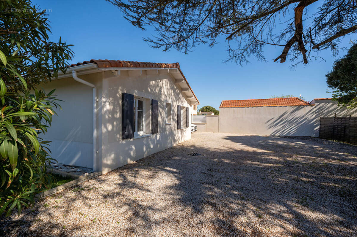Maison à SAINT-PALAIS-SUR-MER