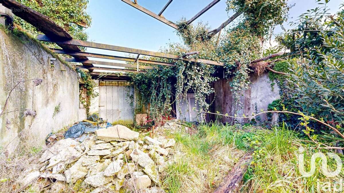 Photo 2 - Terrain à BEAUSSE