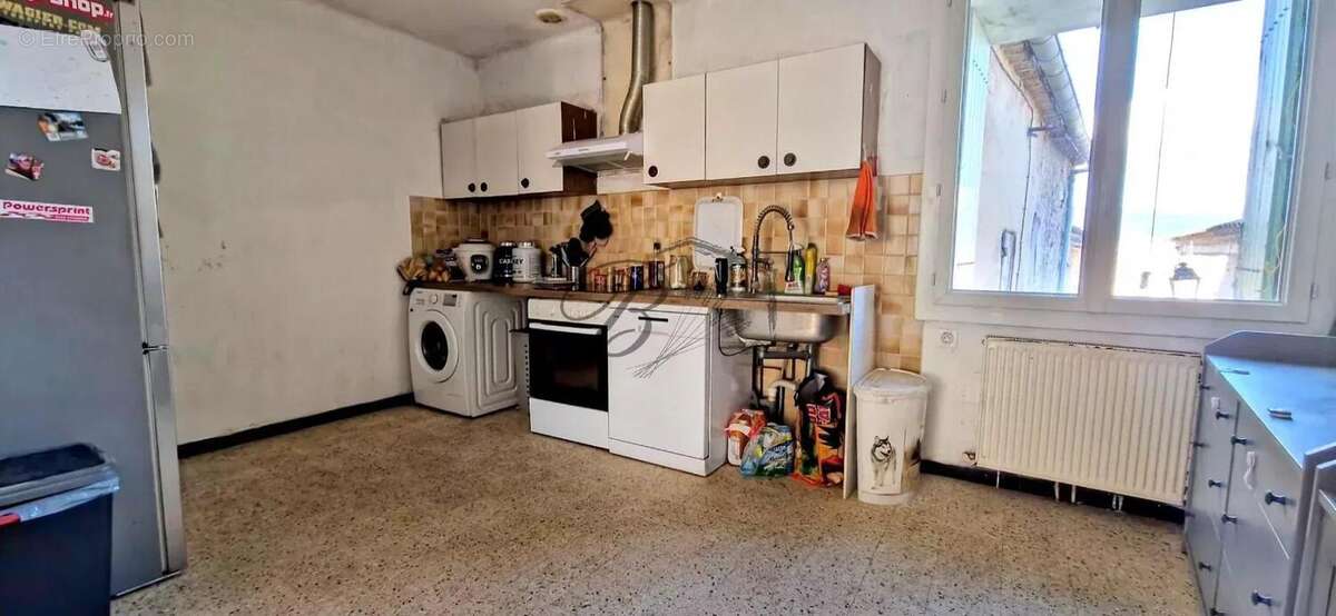 Maison à LA BASTIDE-DES-JOURDANS