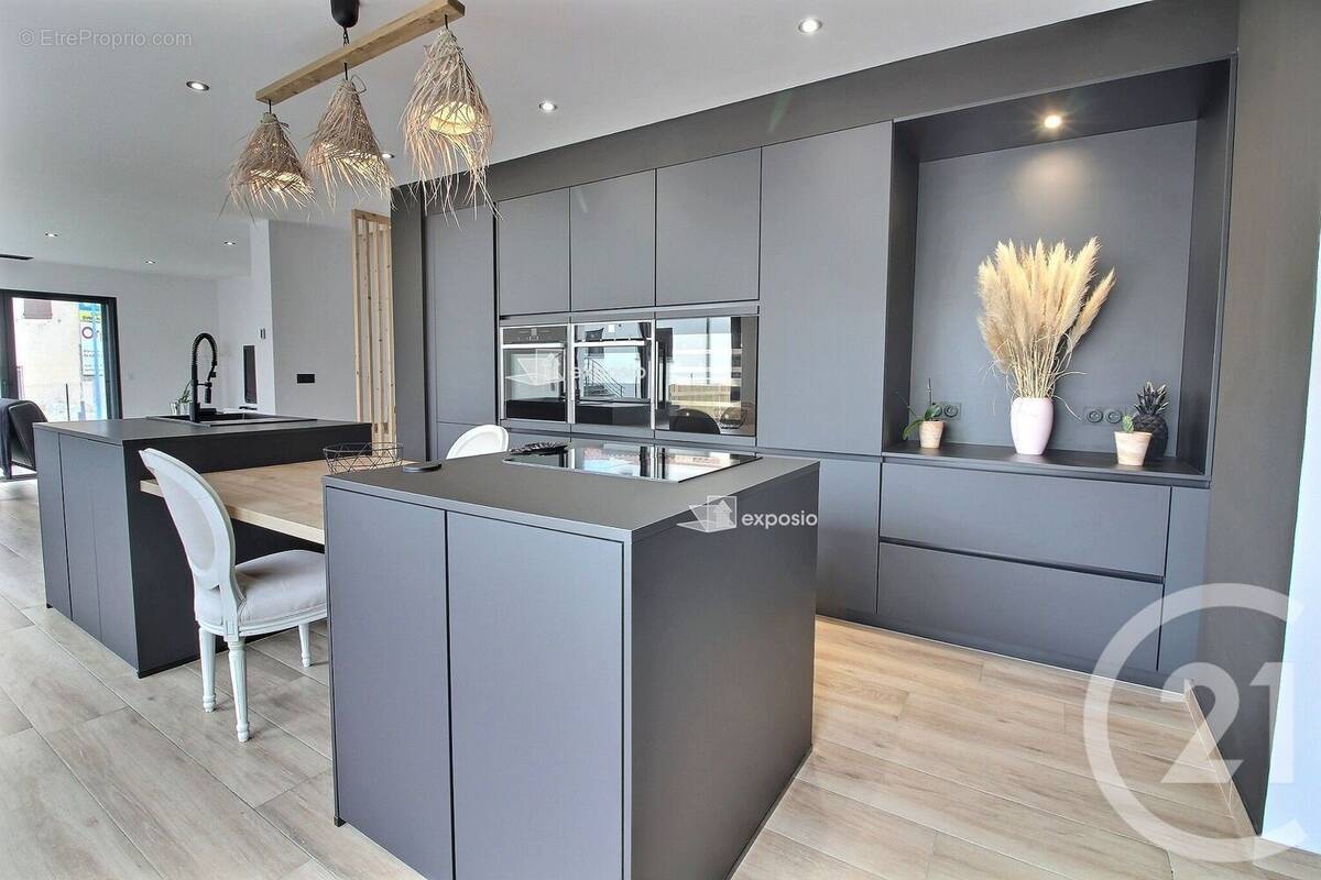 Maison à VILLELONGUE-DE-LA-SALANQUE