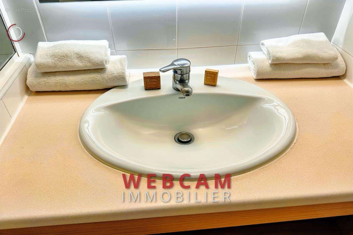 Appartement à MANDELIEU-LA-NAPOULE