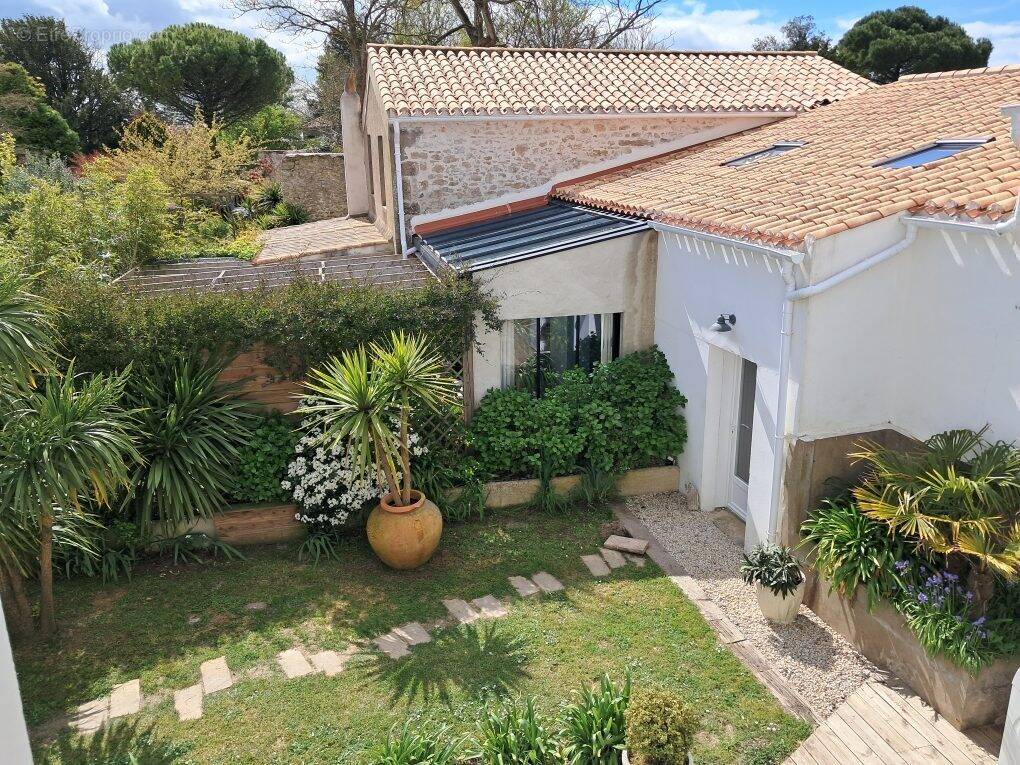 Maison à BOUIN
