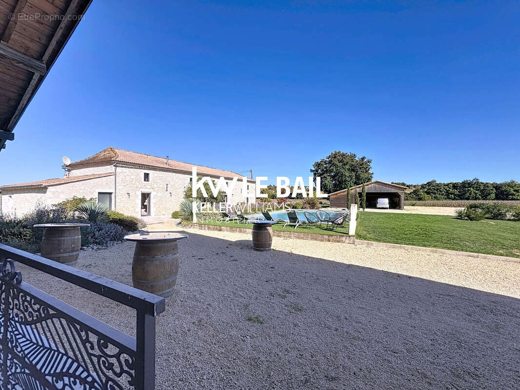 Maison à CASTILLONNES