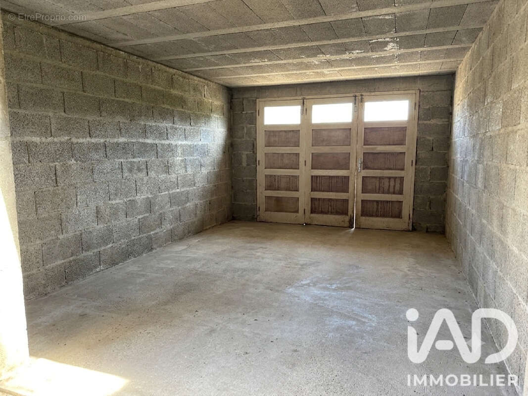 Maison 141 m² à Viriat  - photo 6