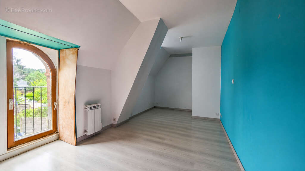 Maison à DINGE