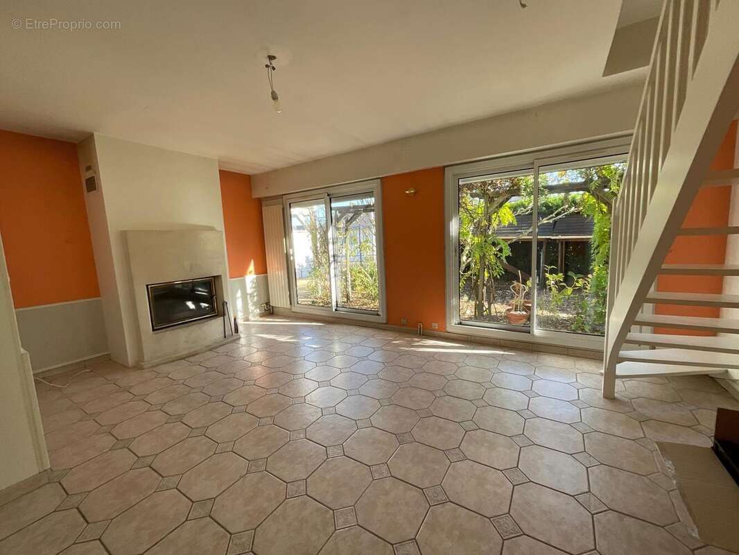 Photo 4 - Maison à NAZELLES-NEGRON