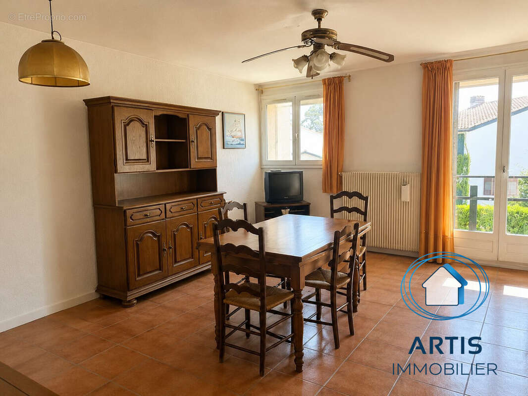 Appartement 45 m² à Saint-Jean-De-Luz  - photo 2