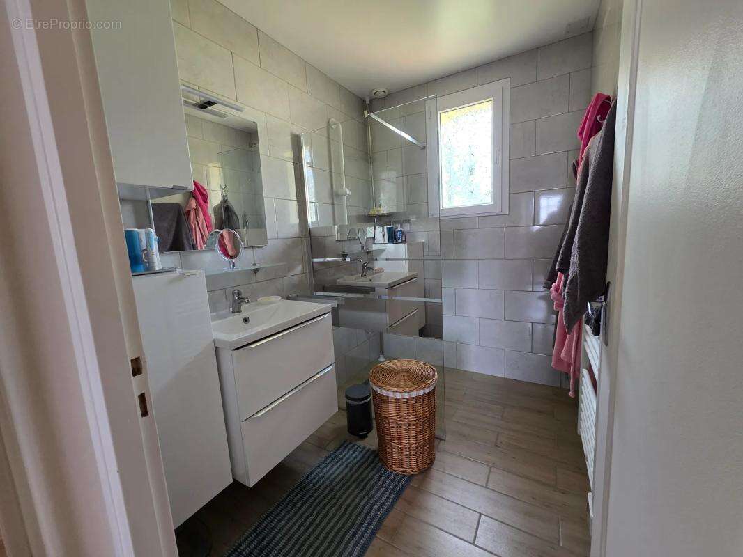pavillon de semi plain pied - 130,95 m - Hirson - photo 9