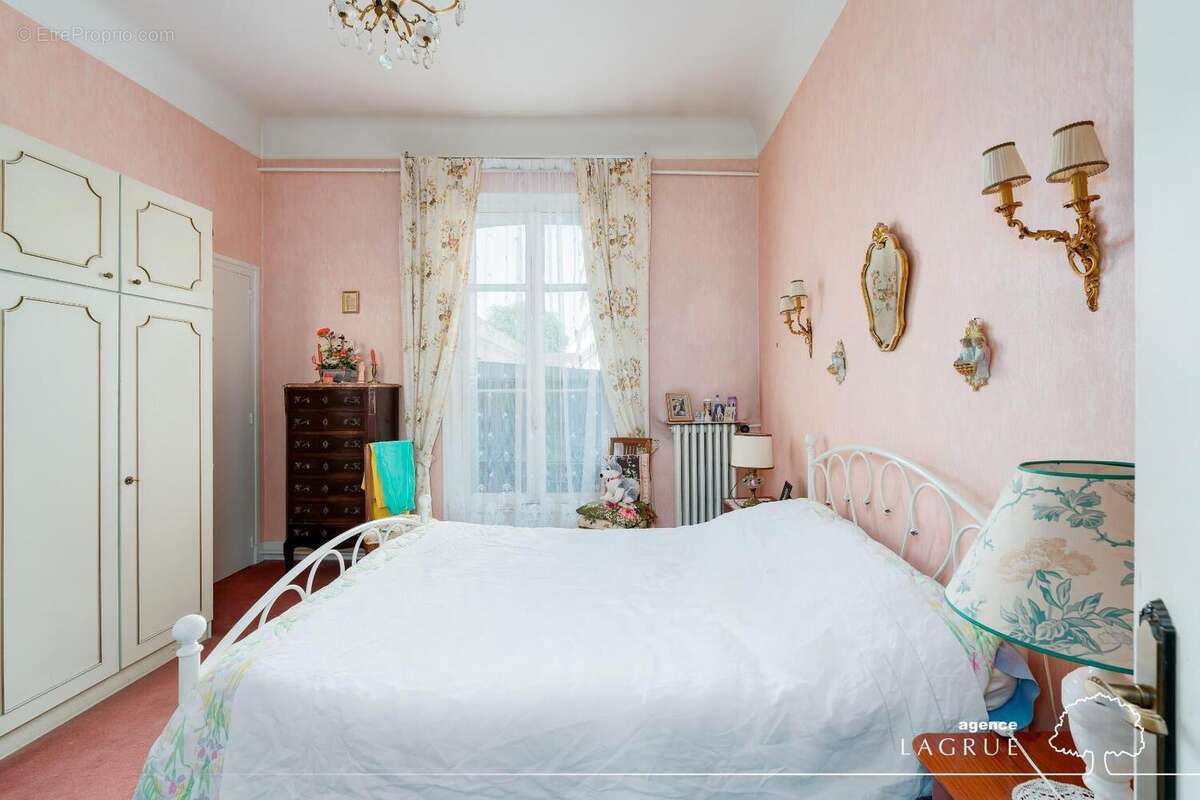   - Appartement à VICHY