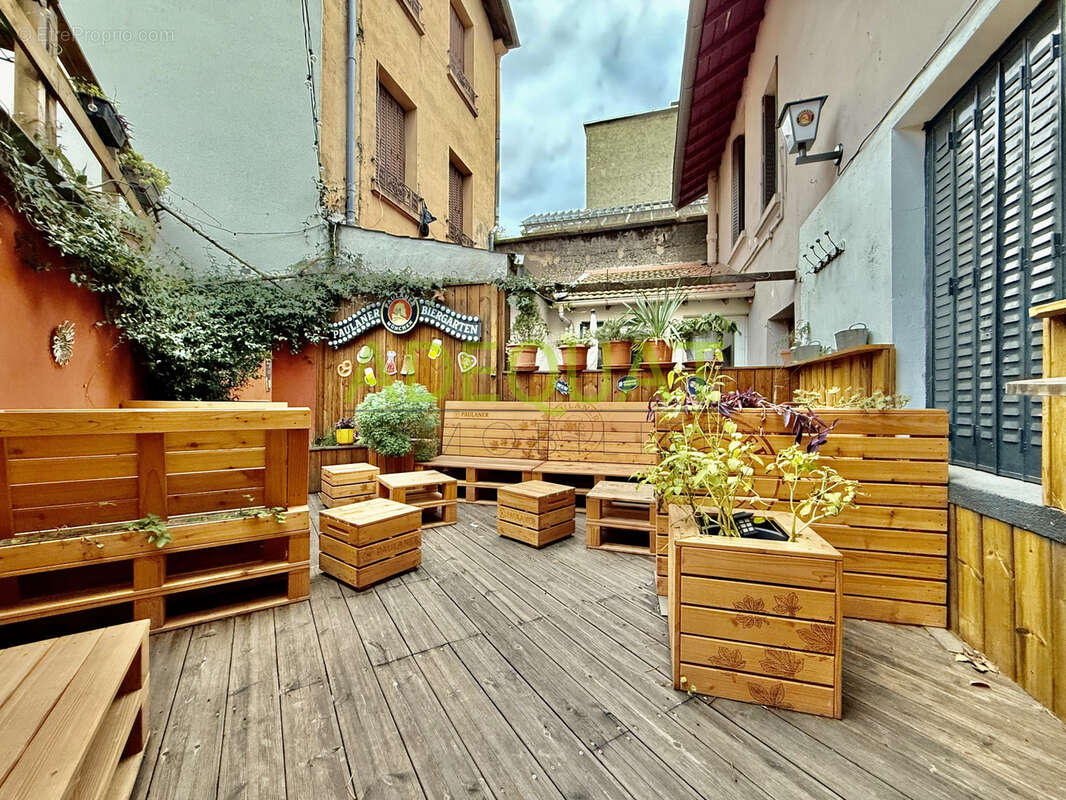 Maison à VILLEURBANNE