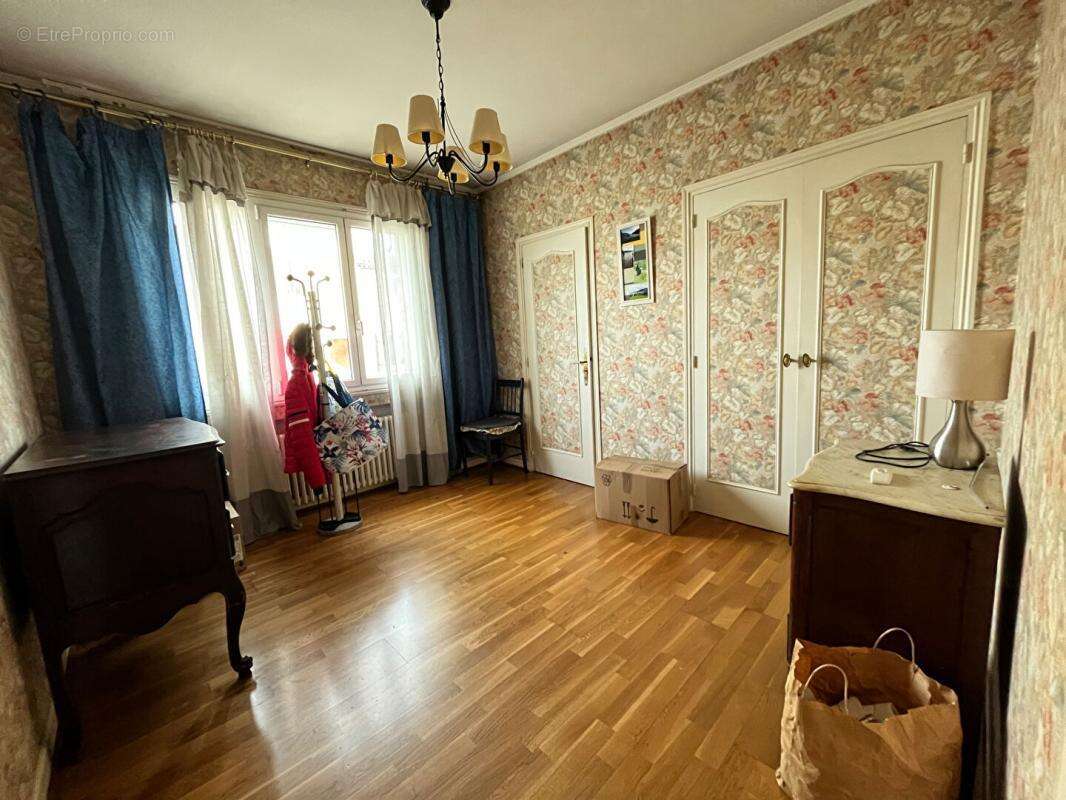 Maison à VILLENEUVE-SUR-LOT