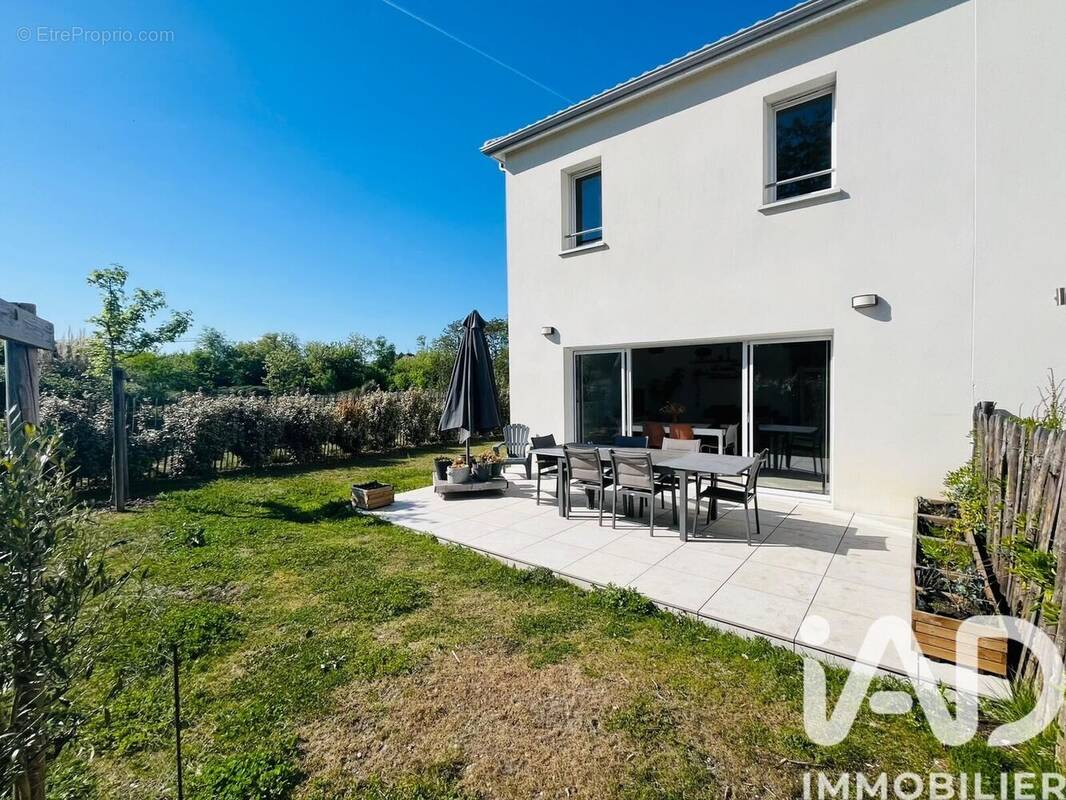 Photo 1 - Maison à EYSINES